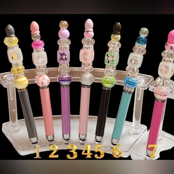 New! Custom Made Sanrio Characters Beaded Stylus - Picture 1 of 1